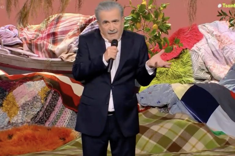 Λαζόπουλος για Ντε Γκρες: «Ποιος διάδοχος; Τελείωσε ή δεν τελείωσε η βασιλεία στην Ελλάδα;»